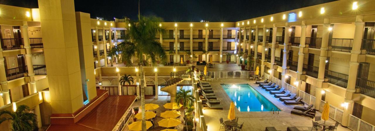 Windward Passage Hotel Charlotte Amalie Extérieur photo